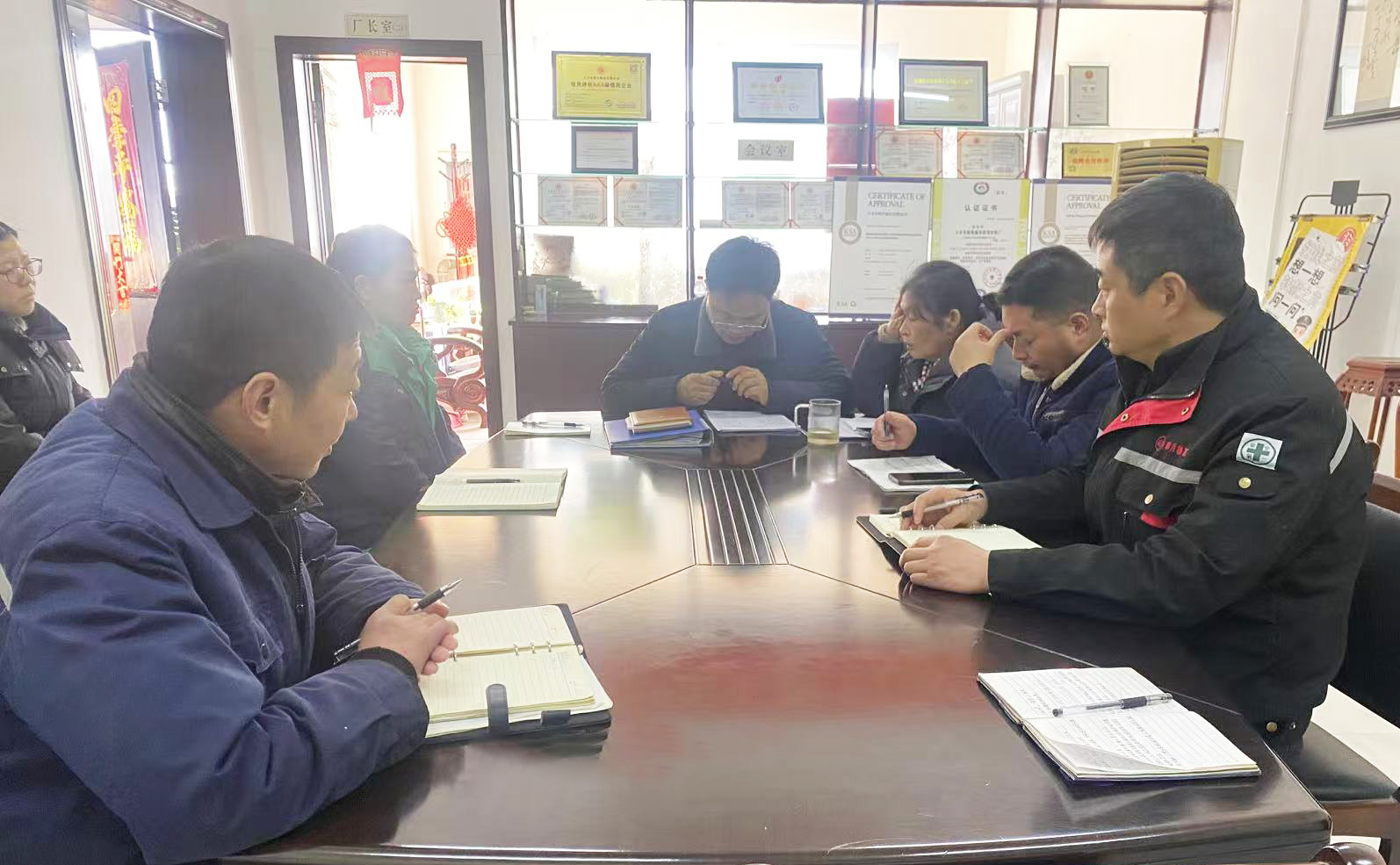 Dafeng Mingyue Bearing Bush Co, Ltd Gaganapin ang unang buwanang pagpupulong para sa 2025